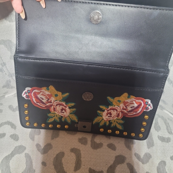 Floral Gold Studded Faux Leather Chain Strap Black - Picture 5 of 14